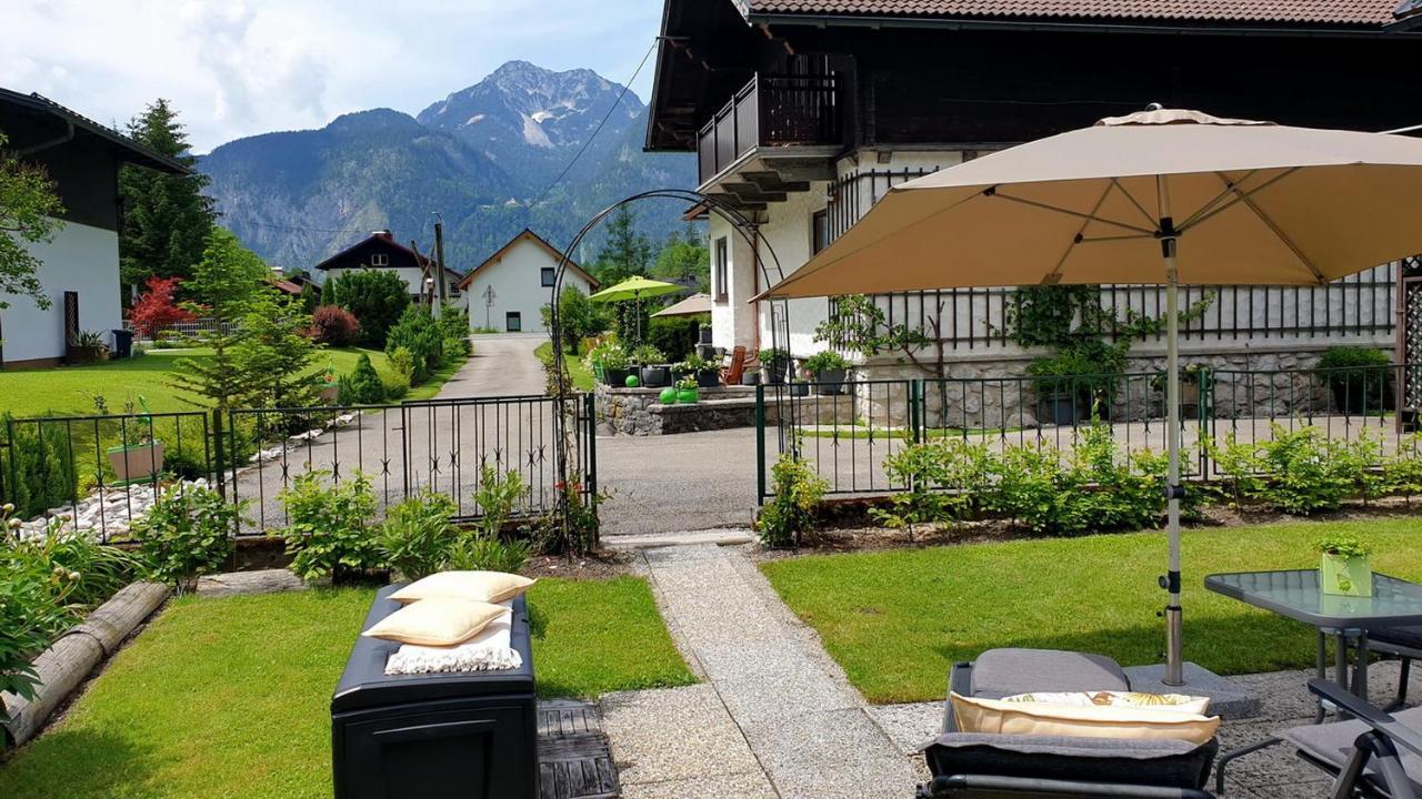 Haus Alpenblick Apartment Obertraun Bagian luar foto