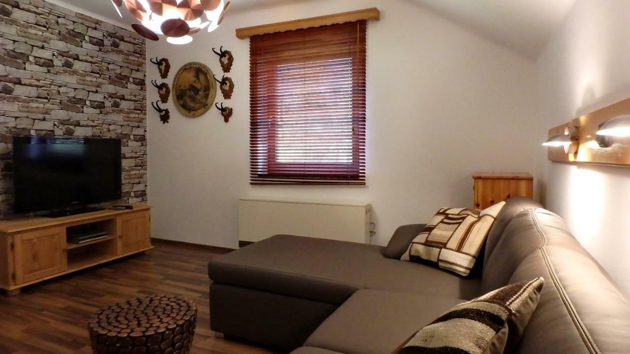 Haus Alpenblick Apartment Obertraun Bagian luar foto