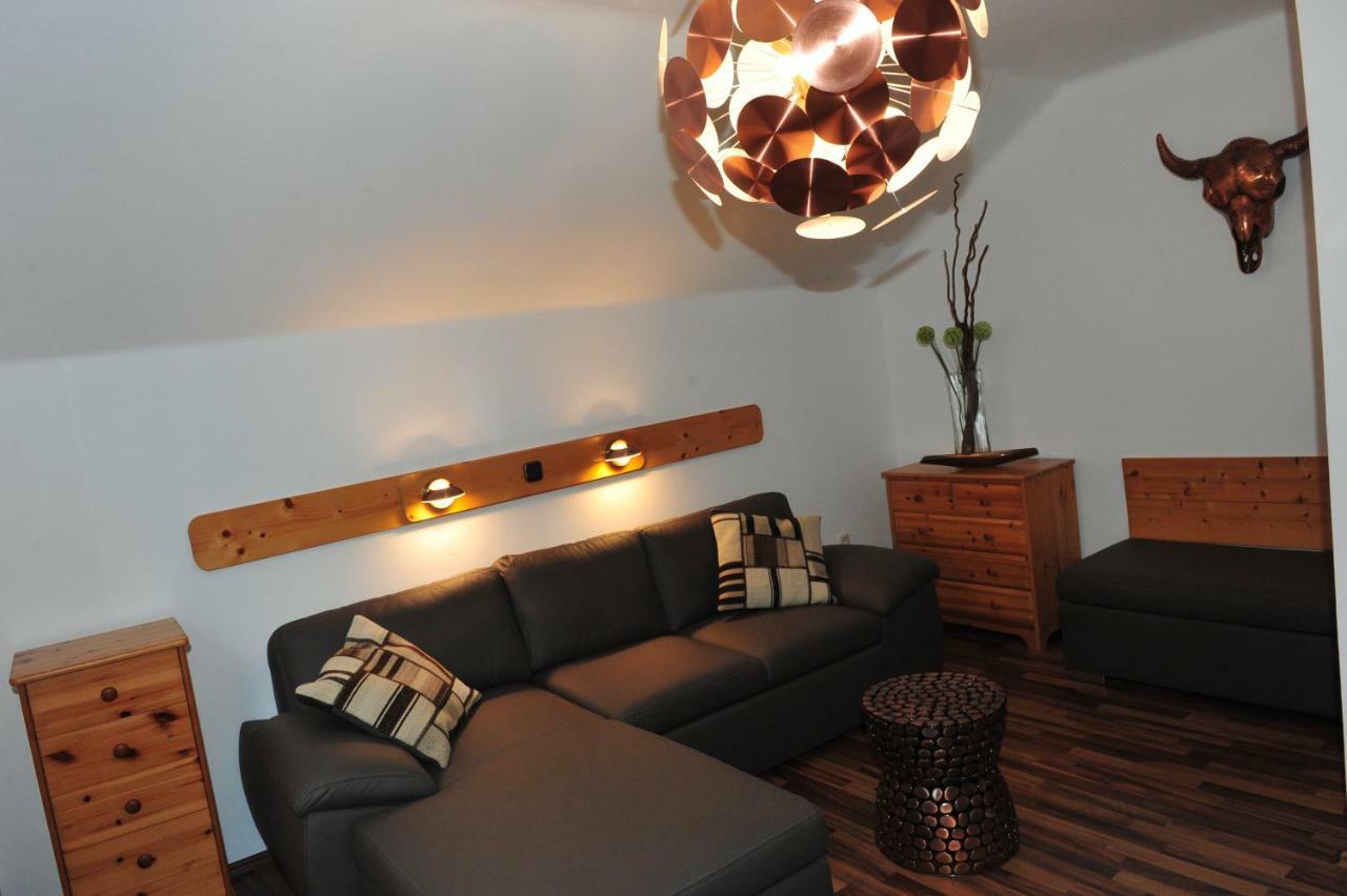 Haus Alpenblick Apartment Obertraun Bagian luar foto